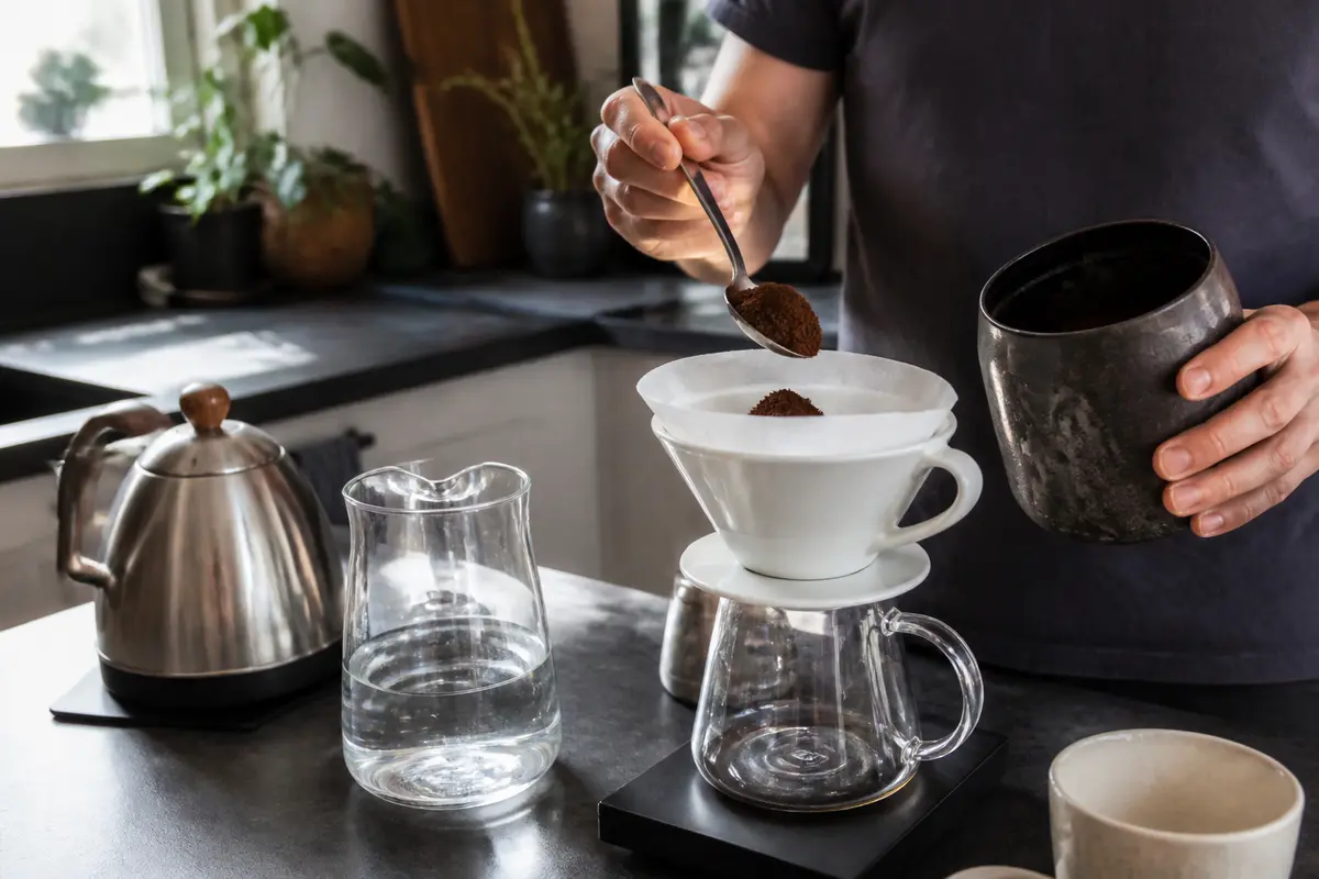 Dosage café filtre 4 tasses : Quel mesure parfaite choisir ?